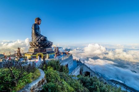 Fansipan Peak mount