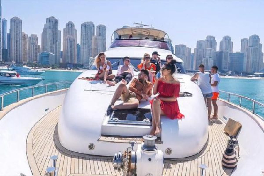 Dubai Marina Yacht Tour