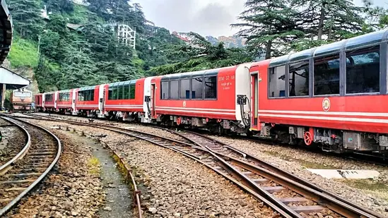 Vista Dome Kalka Shimla